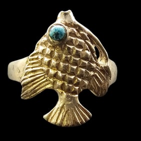 Vintage Sterling Silver & Turquoise Fish Design Ring