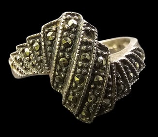 Vintage Mid-Century Sterling Silver & Marcasite Ring