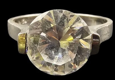 Vintage Sterling Silver & Clear Gemstone Ring