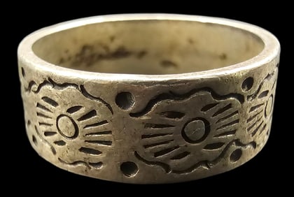 Ornate Vintage Hand Engraved Sterling Silver Band Ring