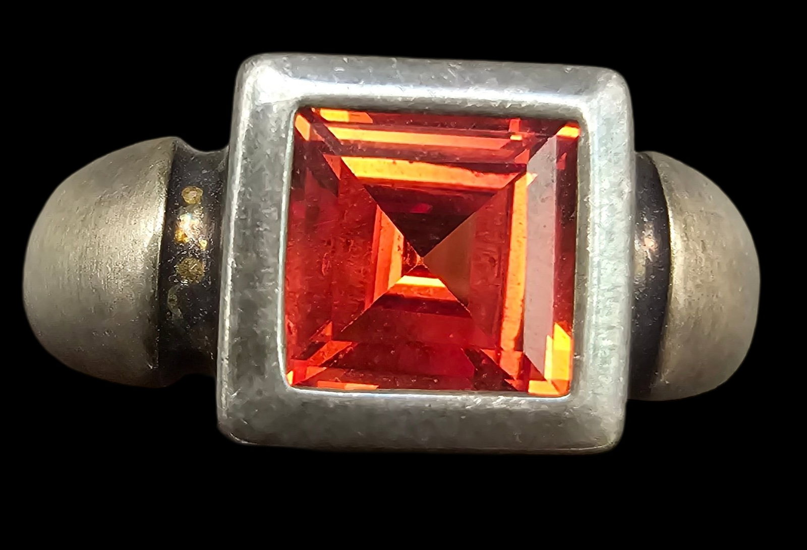 Vintage Sterling Silver & Red Gemstone Ring (1 of 7)