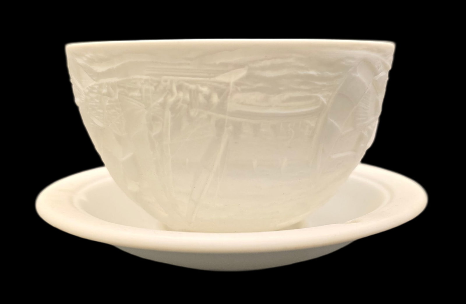 Vintage BERNADAUD Limoges France Bisquit Porcelain Candle Dish: Very good vintage condition with minor wear according to age. No chips, cracks, or repairs. Measures approx. 2" high x 4" in diameter. Marked.