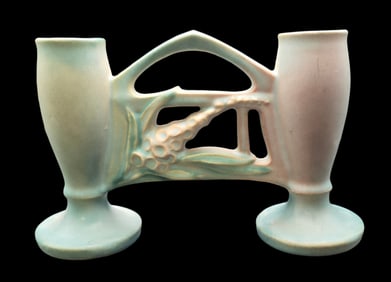 Vintage ROSEVILLE Art Pottery FOXGLOVE Pink & Green Double Bud Vase