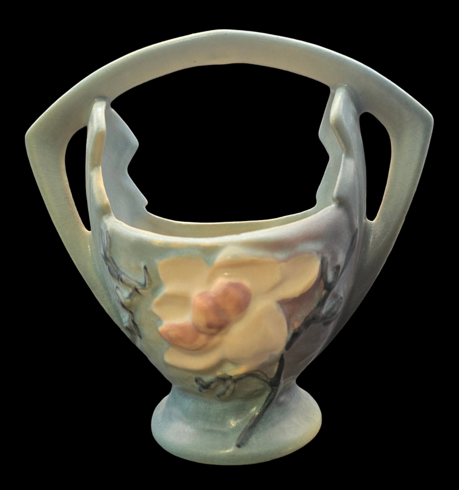 Vintage ROSEVILLE Art Pottery MAGNOLIA Blue Ceramic Basket: Very good vintage condition with minor wear according to age, please see pictures. No cracks or repairs. Measures approx. 8" high x 8" wide. Marked.
