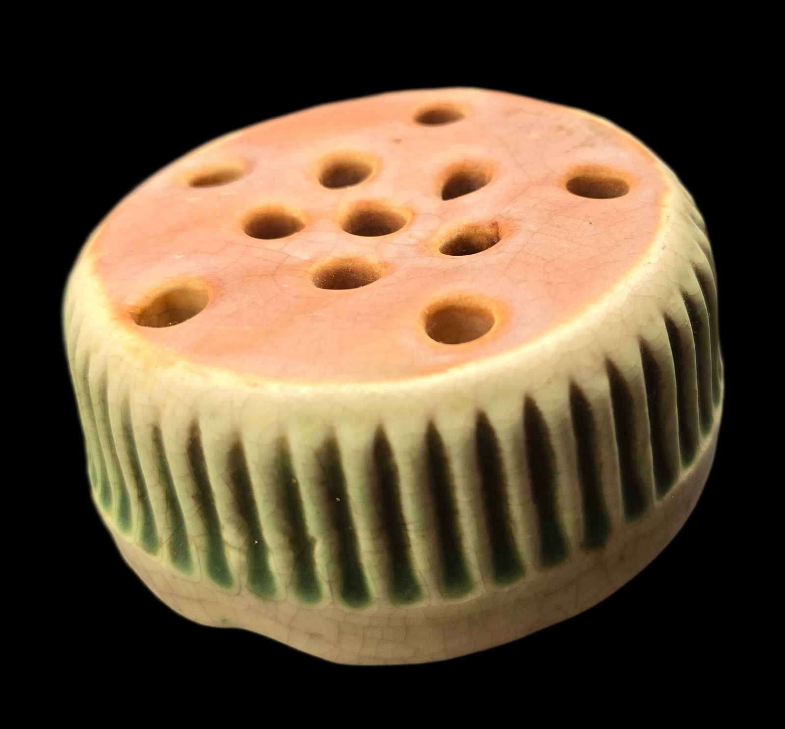 Vintage ROSEVILLE Art Pottery DONATELLO Green & Brown Ceramic 11-Hole Frog (1 of 5)