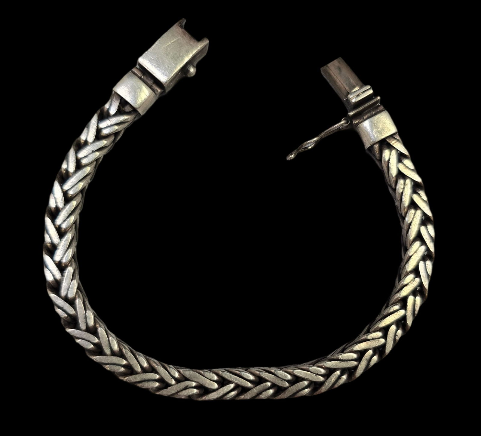 Solid Vintage Sterling Silver Herringbone Chain Bracelet (1 of 6)
