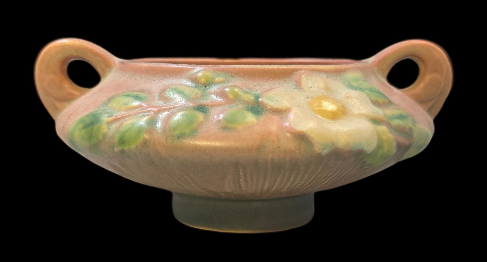 Vintage ROSEVILLE Art Pottery WHITE ROSE Pink & Green Ceramic Bowl: Very good vintage condition with minor wear according to age, please see pictures. No cracks or repairs. Measures approx. 2 1/2" high x 6" wide. Marked.