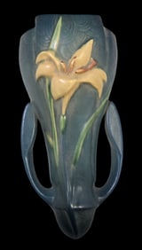 Vintage ROSEVILLE Art Pottery ZEPHYR LILY Blue Ceramic Wall Pocket