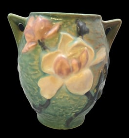 Vintage ROSEVILLE Art Pottery MAGNOLIA Green Ceramic Vase