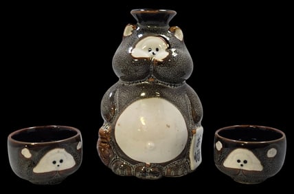 Unusual Vintage Japanese Tanuki Bear Design Ceramic Sake Bottle & Cups - Signed