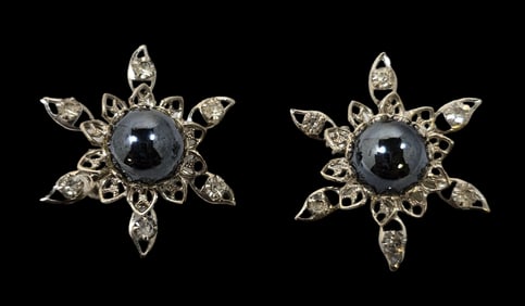 Pair of Vintage Silvertone Metal & Rhinestone Star Shaped Costume Jewelry Pins