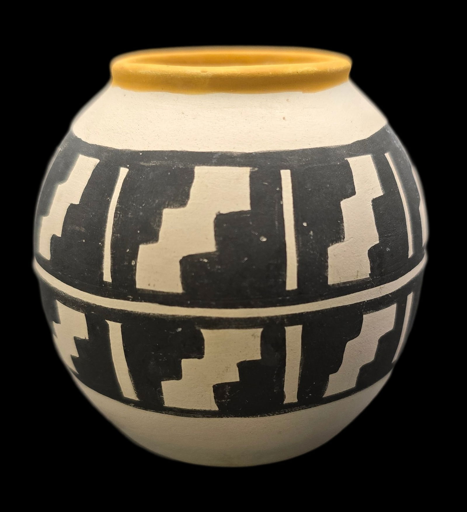 Vintage Southwestern Native American Pueblo S. CHINO Acoma Pottery Vessel (1 of 4)