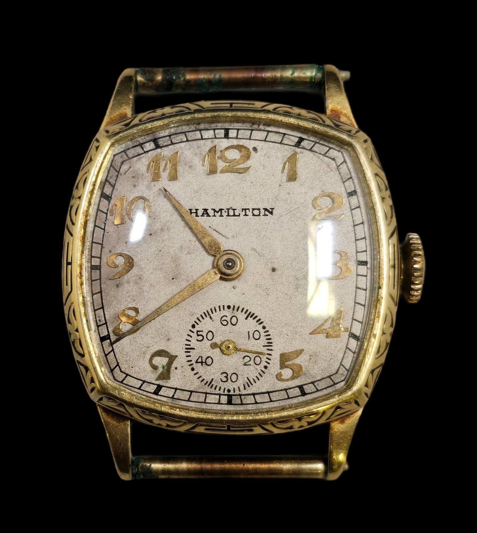 Vintage 1946 HAMILTON Gold Filled Mechanical Watch: Very good vintage condition with minor wear according to age, please see pictures; works. Measures approx. 1 1/2" high x 1" wide and weighs ca. 24 grams.