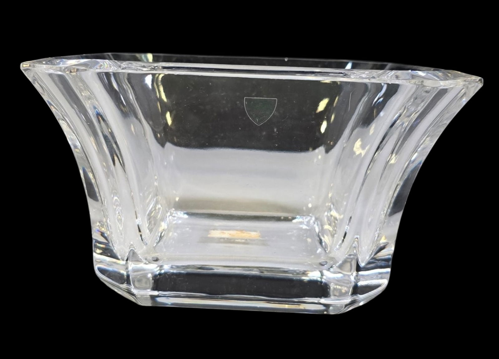 Vintage ORREFORS Sweden Crystal Bowl: Very good vintage condition with minor wear according to age, please see pictures. No chips, cracks, or repairs. Measures approx. 5" high x 8" wide. Marked.
