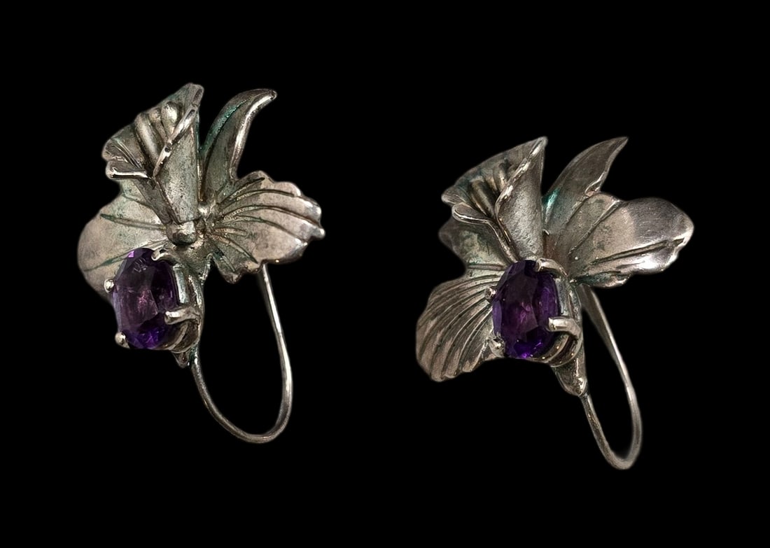 Unusual Pair of Vintage Sterling Silver & Amethyst Signed Designer Floral Earrings (1 of 6)