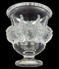 Vintage LALIQUE France "Dampierre" Art Glass Bird Vase