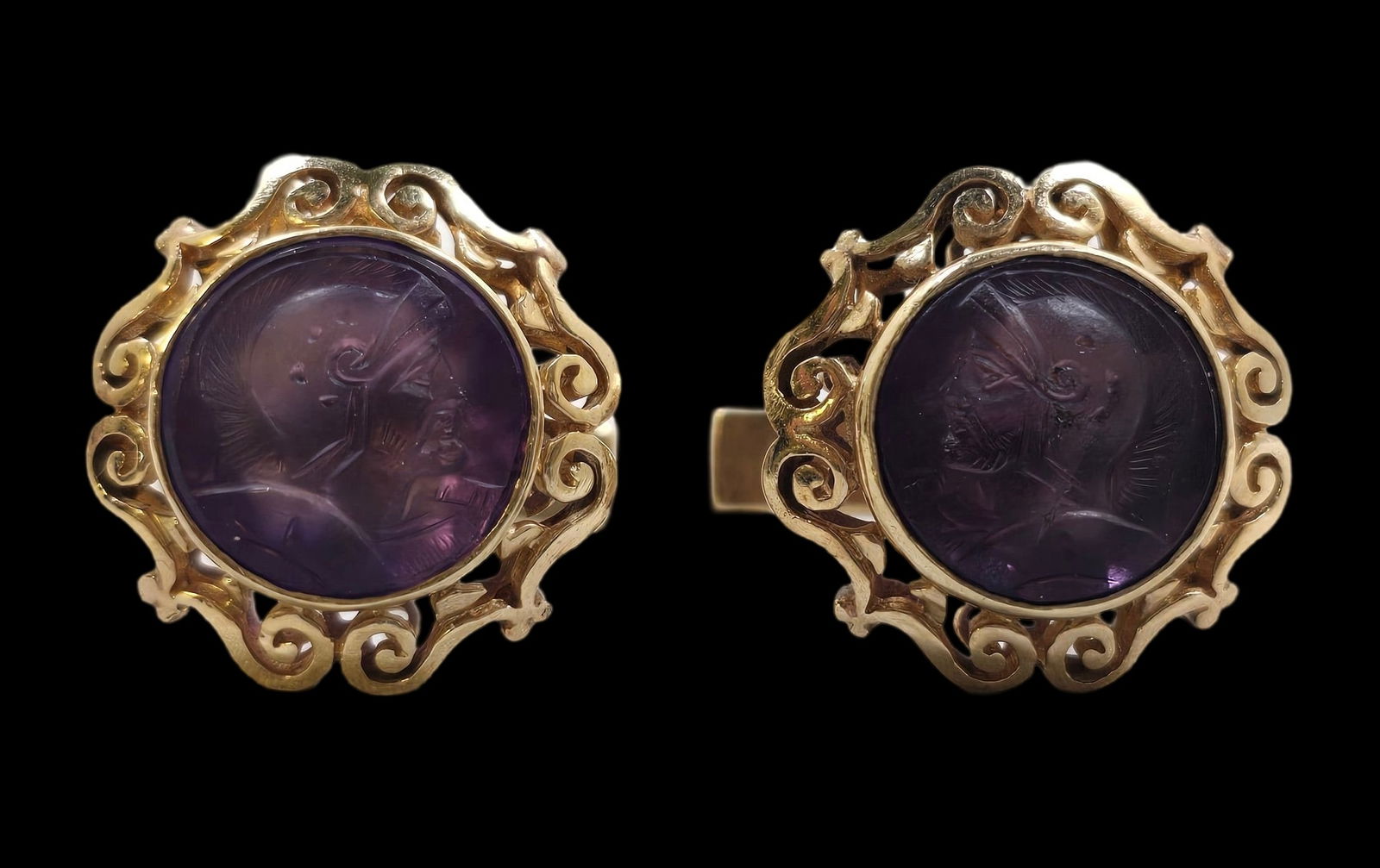 Pair of Vintage 14K Gold & Hand Carved Amethyst Intaglio Cufflinks (1 of 7)