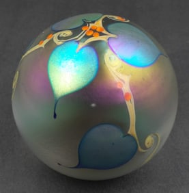 Stunning Vintage 1980 Early STUART ABELMAN Iridescent Leaves Paperweight