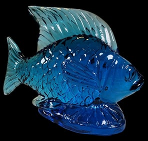 Rare Vintage Blue Ombre Art Glass Fish Figurine