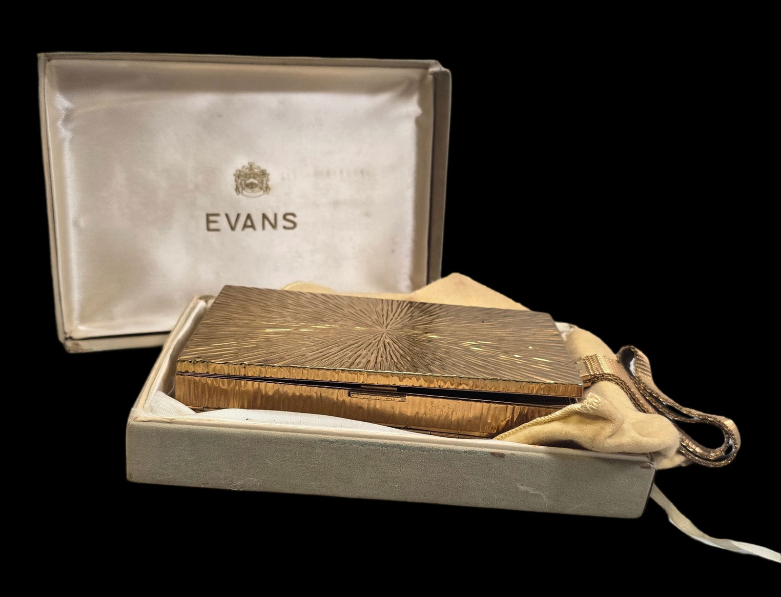 Vintage EVANS Wristlet Compact, Cigarette & Vanity Case (1 of 10)