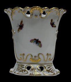 Vintage HEREND Hungary Handpainted Porcelain Vase /w Insects & Gold Accents
