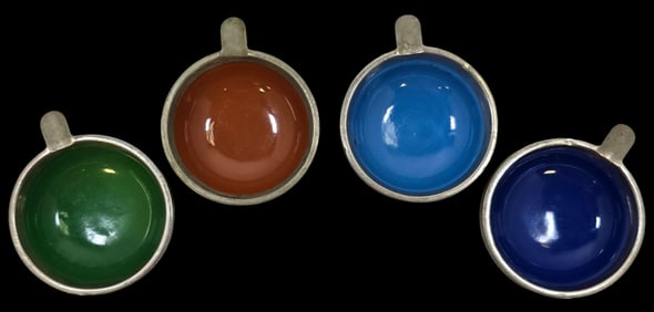 Rare Set of 4 Bauhaus Art Deco ROWENTA Metal & Enamel Ashtrays