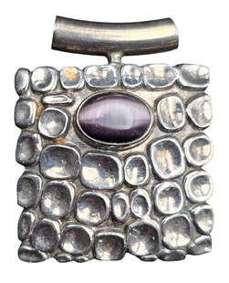 Vintage ca. 1970s Brutalist Sterling Silver & Purple Glass Stone Pendant: Measures approx 1 1/2" long x 1 1/2" wide and weighs ca. 26.2 grams. Marked for Sterling Silver. SHIPPING: We ship in-house and charge a flat fee of $12 for any order of 5 small items (rings,