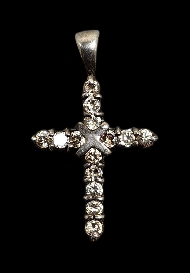 Unusual Vintage Sterling Silver & Clear Gemstone Cross Pendant (1 of 7)