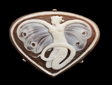 Very Unusual Vintage Art Nouveau Style Sterling Silver & Shell Cameo Brooch