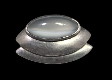Stylish Vintage Mid-Century Modern Sterling Silver & White Gemstone Pendant