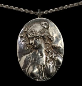 Vintage HENRYK WINOGRAD 999 Fine Silver Art Nouveau Portrait Pendant Necklace