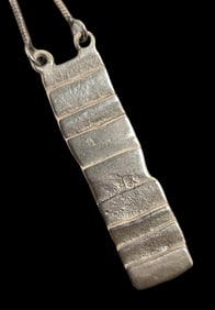 Very Unusual Mid-Century Modern Brutalist Italian Sterling Silver Designer Pendant Necklace