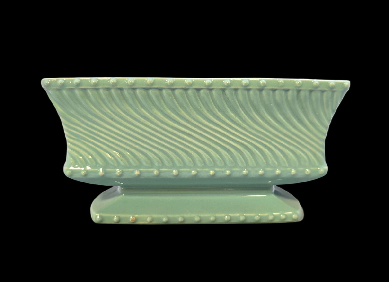 Vintage Mid-Century MCCOY Blue Art Pottery Planter (1 of 7)