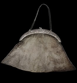 Antique Early 1900s European 800 Silver Mesh Evening Purse / Bag