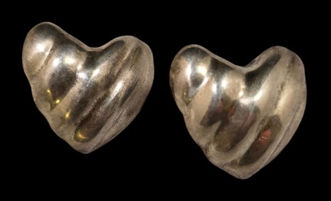 Vintage TAXCO Mexico Sterling Silver Puffy Heart Designer Stud Earrings