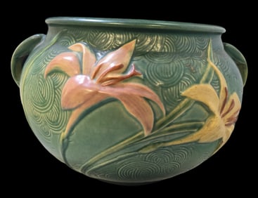 Vintage ROSEVILLE Art Pottery ZEPHYR LILY Green Ceramic Planter