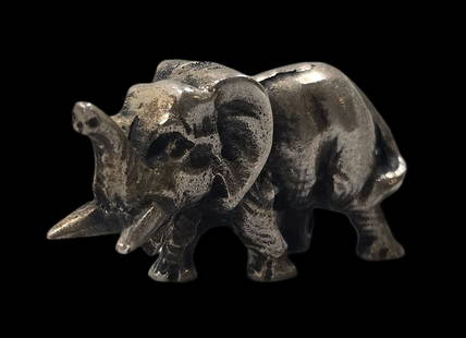 Vintage European 835 Silver Elephant Figurine: Very good vintage condition with some patina according to age, please see pictures. Measures approx. 1" wide and 1" long and weighs ca. 32 grams. Marked.