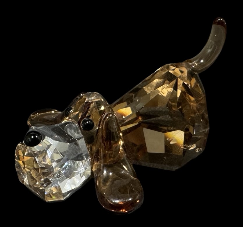 Vintage SWAROVSKI Crystal Figurine - Brown Dog: Very good vintage condition; no chips, cracks, or repairs. Each measures approx. 1 1/2" high x 2 1/4" wide x 1 1/2" deep. Marked.