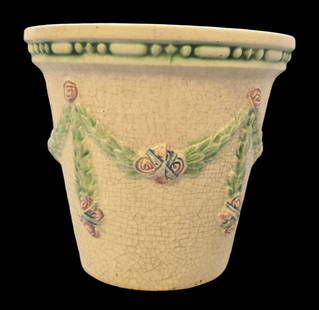 Vintage ROSEVILLE Art Pottery LA ROSE Cream Ceramic Planter: Very good vintage condition with minor wear according to age, please see pictures. No cracks or repairs. Measures approx. 5 1/2" high x 6" wide. Marked.