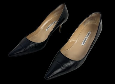 MANOLO BLAHNIK Black Leather Classic Hells - Previously Worn