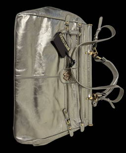 ROBERTO CAVALLI Diva Bag Gold Color Leopard Lining Gold Hardware - Never Worn: ROBERTO CAVALLI Diva Bag Gold Color Leopard Lining. Gold Hardware. Very good condition. Bag Measures approx. 17" high and 19" wide. Strap is 29" long. Never Worn.