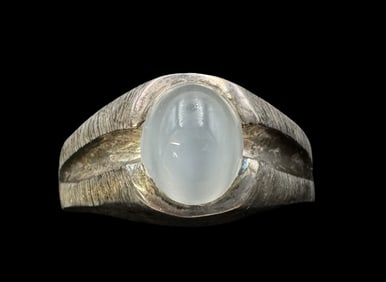 Vintage Mid-Century Modernb Sterling Silver Ring /w White Gemstone