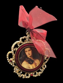 Unusual Vintage Goldtone Metal & Enamel Picture Frame