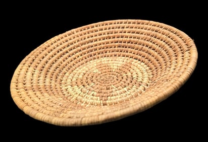 Vintage Native American Handwoven Basket