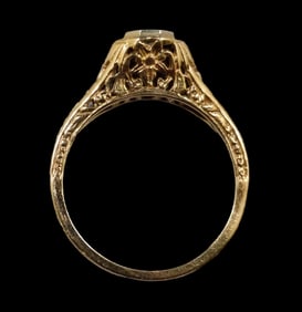 Antique 14K Yellow Gold & Diamond Ring