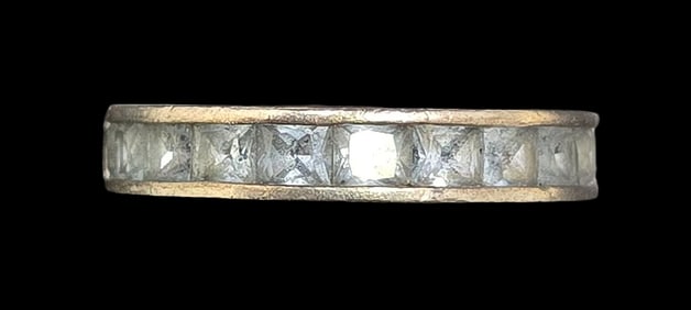 Beautiful Vintage Sterling Silver & Clear Gemstone Eternity Band