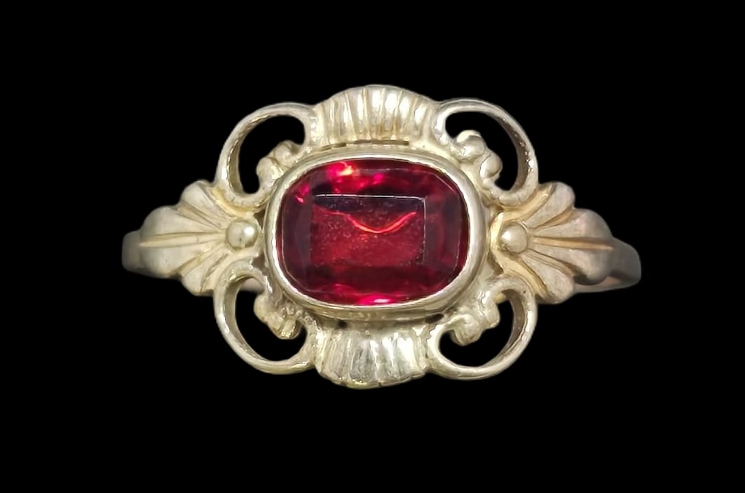 Beautiful Vintage ca. 1940 W. FREY & CO Germany 835 Silver & Gemstone Designer Ring: Very good vintage condition with minor patina and wear according to age. The ring is a size 4 1/2 and weighs ca. 1 gram. can be adjusted to finger size. Marked for 835 (83.5%) silver and carrying Frey