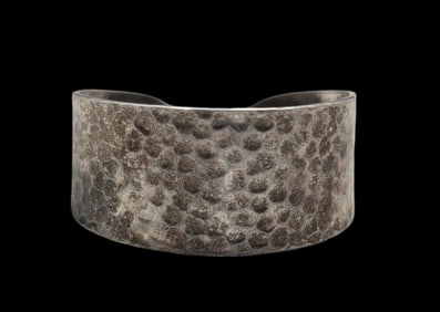 Stylish ca. 1940 W. FREY & CO Germany Hand Hammered 835 Silver Designer Ring