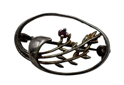 Beautiful Vintage Sterling Silver & Ruby Flower Brooch Pin