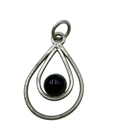 Beautiful Vintage Sterling Silver & Black Gemstone Drop Shape Pendant